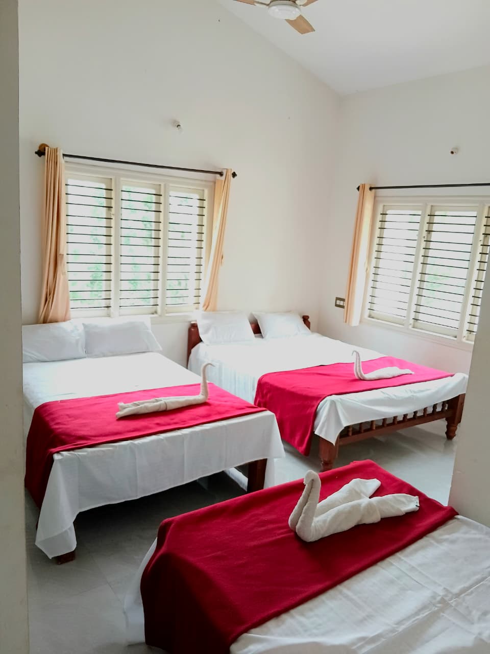 Bedroom at Niruttara Homestay